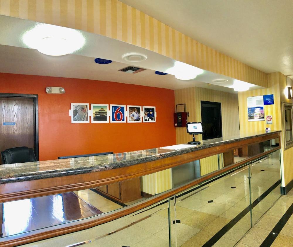 Motel 6-Brenham, Tx Εξωτερικό φωτογραφία