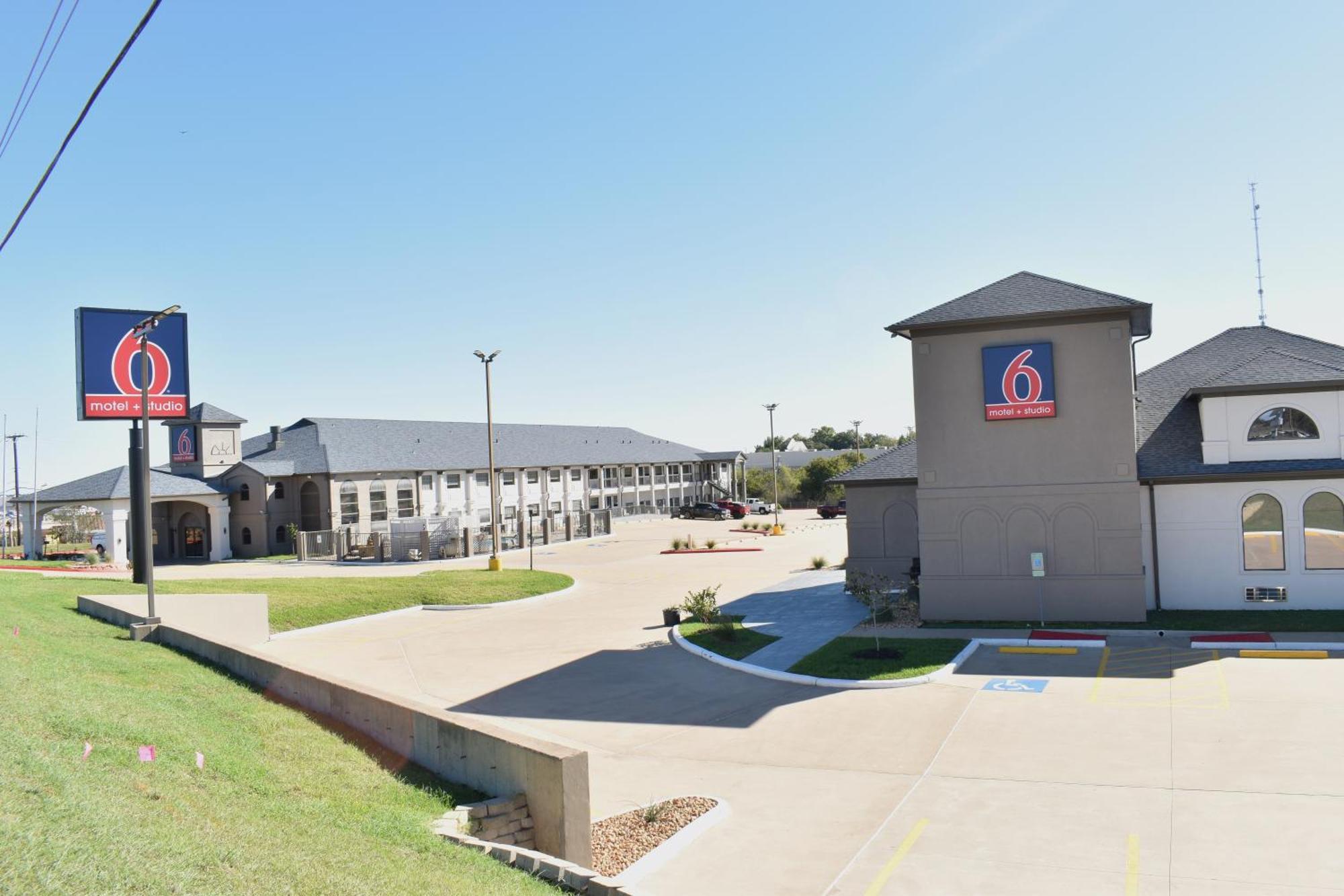 Motel 6-Brenham, Tx Εξωτερικό φωτογραφία